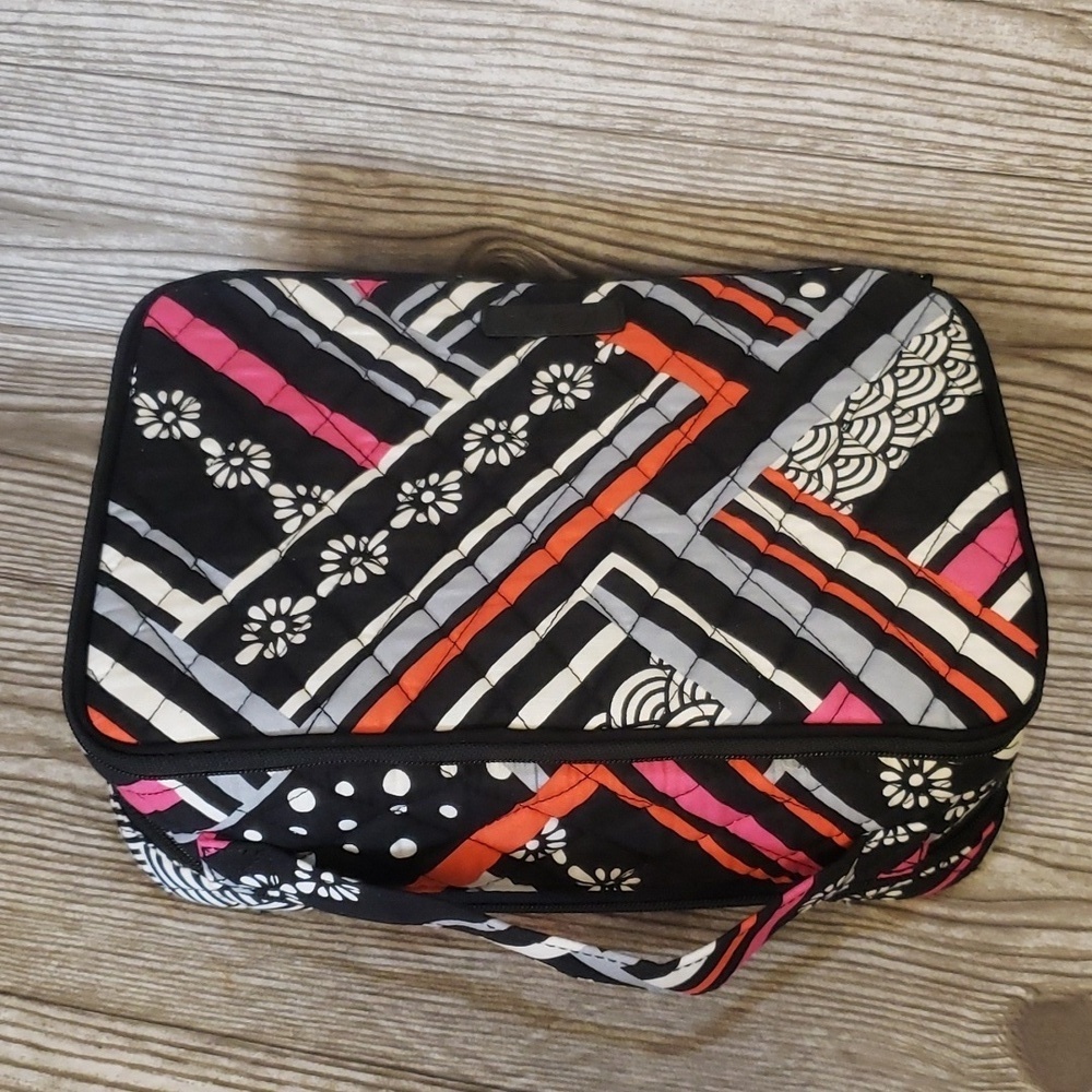 Vera Bradley new cosmetics and brushes 2 sides case
